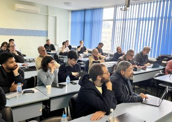 Млади учени от 16 държави работят в Международния център по математика към БАН