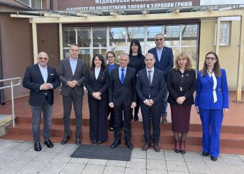 Министърът на образованието и науката проф. Сергей Игнатов обсъди с ректора на Бургаския държавен университет „Проф. д-р Асен Златаров“ проф. Сотир Сотиров развитието на научноизследователската дейност на висшето училище