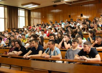 Министерският съвет утвърди таксите за обучение на студенти и докторанти за 2026/2027 г.