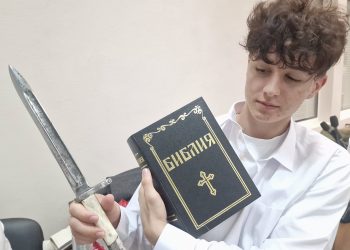 „Млади възрожденци“ почитат паметта на въстаниците от април 1876 г.