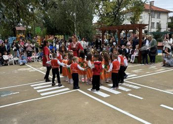 Приобщаването започва с отворена врата и хора с големи сърца