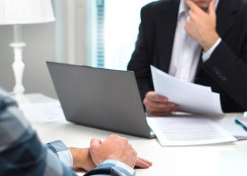 От рубриката „Правна консултация”: Какво означава масово уволнение по закон?