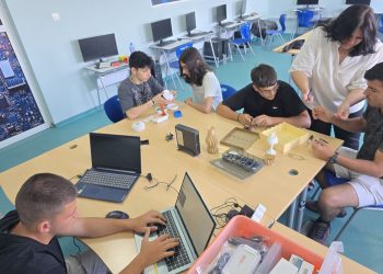 Иновативни разработки в областта на химията и програмирането представят ученици от Плевен