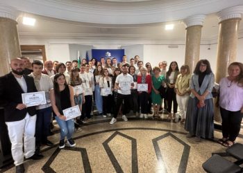 Рекордните 152 ученици с награди за отличен успех в обучението за ИТ умения
