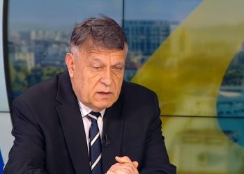 Министър Георги Вълчев: Дисциплината в училище трябва да е на по-високо ниво