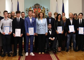 Изкуственият интелект може и да не работи в полза на човечеството